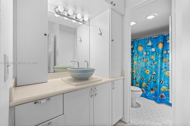 2201 S Ocean Drive 1102, Hollywood, FL 33019