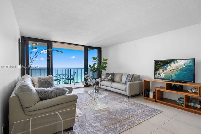 2201 S Ocean Drive 1102, Hollywood, FL 33019