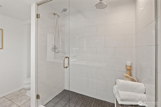 2001 NE 12th Street, Renton, WA 98056