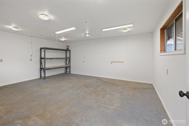 2001 NE 12th Street, Renton, WA 98056