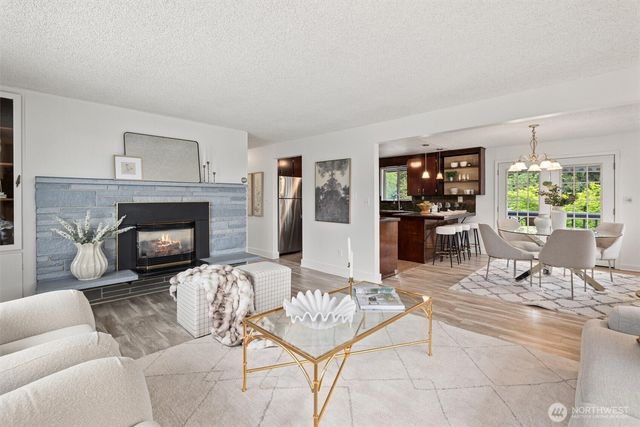 2001 NE 12th Street, Renton, WA 98056