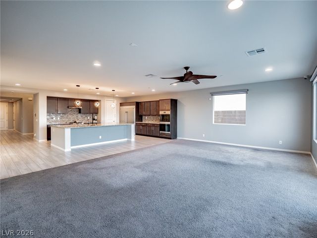 4504 Amazing View Street, Las Vegas, NV 89129
