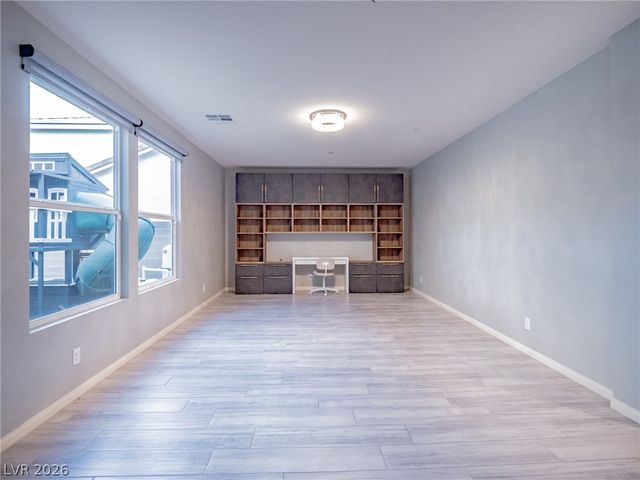 4504 Amazing View Street, Las Vegas, NV 89129