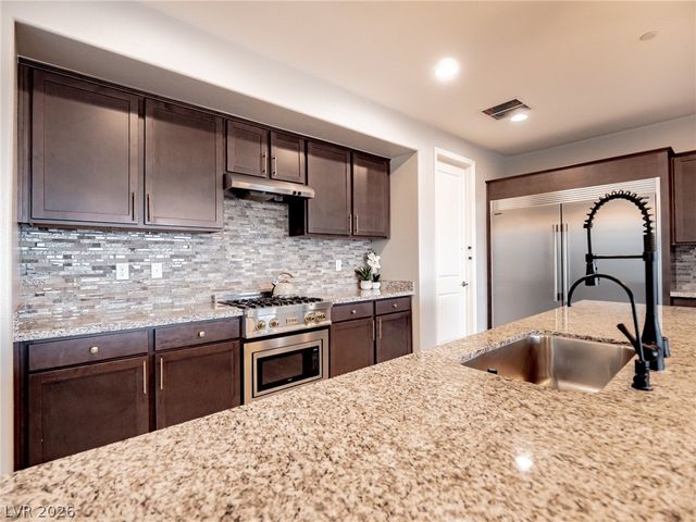 4504 Amazing View Street, Las Vegas, NV 89129