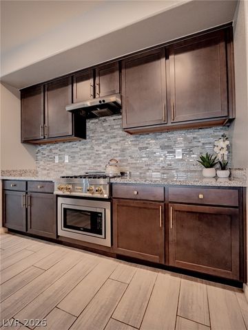 4504 Amazing View Street, Las Vegas, NV 89129