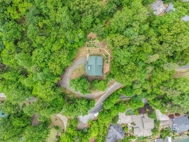 227 Snug Harbor Circle, Lake Lure, NC 28746