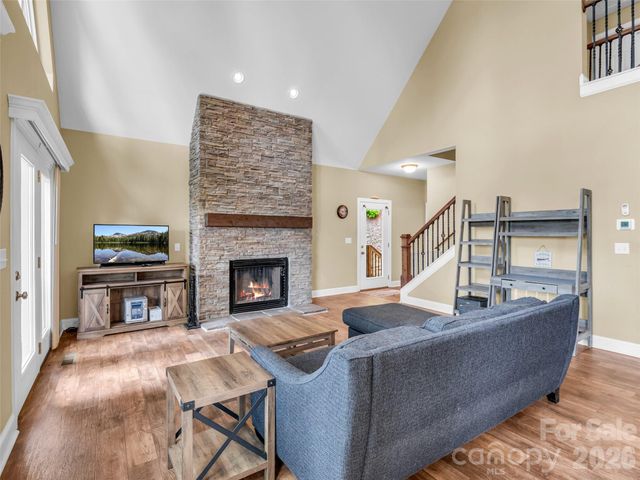 227 Snug Harbor Circle, Lake Lure, NC 28746
