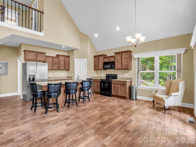 227 Snug Harbor Circle, Lake Lure, NC 28746