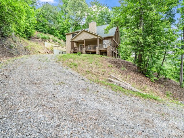 227 Snug Harbor Circle, Lake Lure, NC 28746