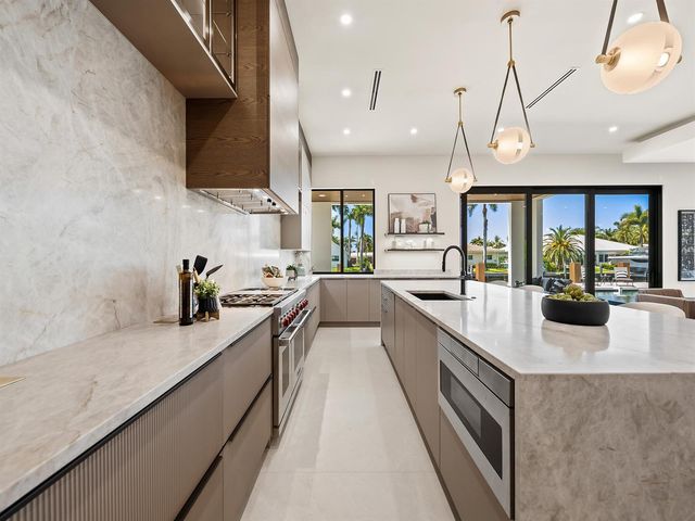 3110 NE 59th Street, Fort Lauderdale, FL 33308