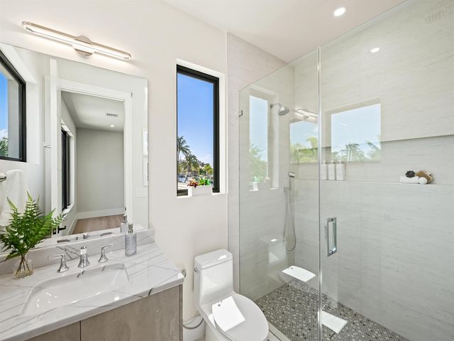 3110 NE 59th Street, Fort Lauderdale, FL 33308