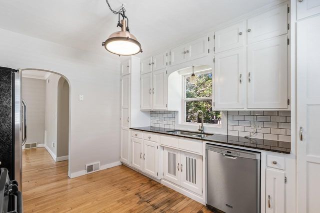 2724 Toledo Avenue S, Saint Louis Park, MN 55416