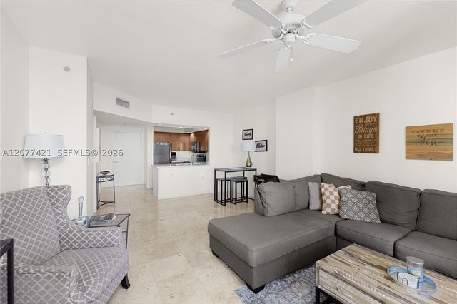 100 N Federal Hwy 622, Fort Lauderdale, FL 33301