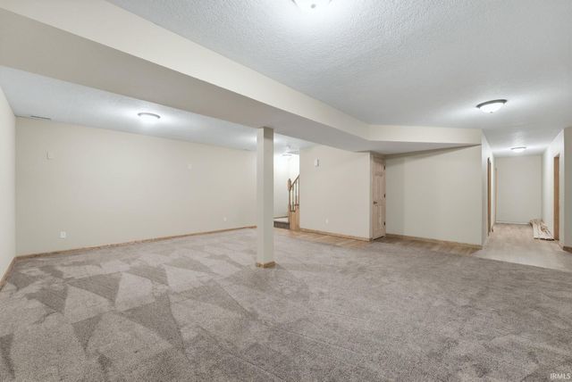 3518 Flowing Brook Drive, Fort Wayne, IN 46818