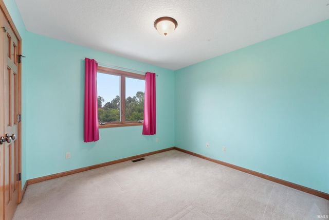 3518 Flowing Brook Drive, Fort Wayne, IN 46818