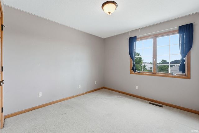 3518 Flowing Brook Drive, Fort Wayne, IN 46818