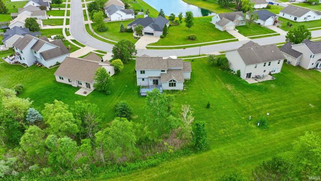 3518 Flowing Brook Drive, Fort Wayne, IN 46818