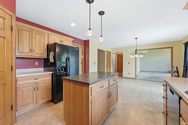 3518 Flowing Brook Drive, Fort Wayne, IN 46818