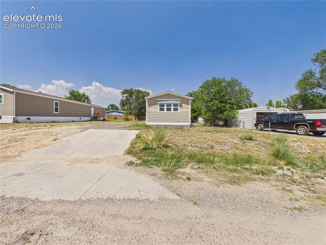 181 E Kipling Drive, Pueblo West, CO 81007