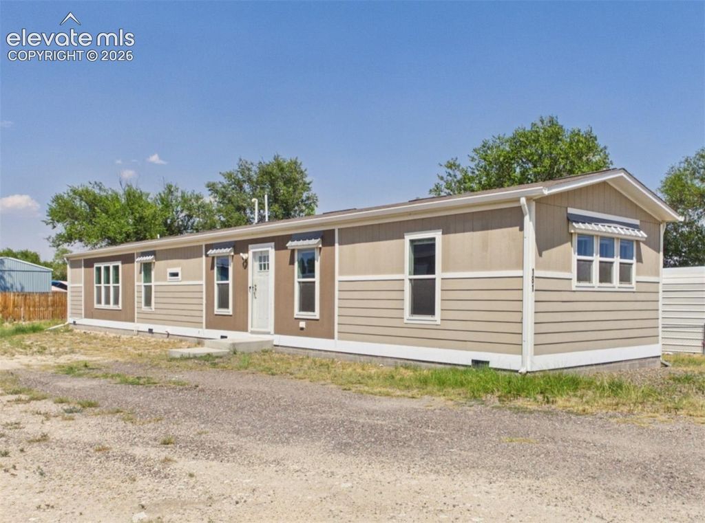 181 E Kipling Drive, Pueblo West, CO 81007