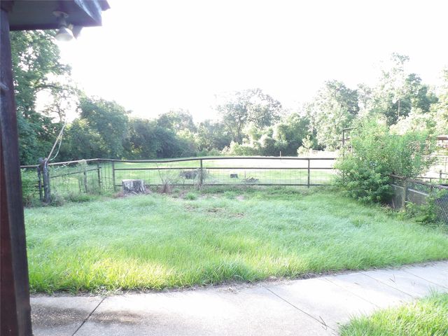 26318 Hardin Store Road, Magnolia, TX 77354