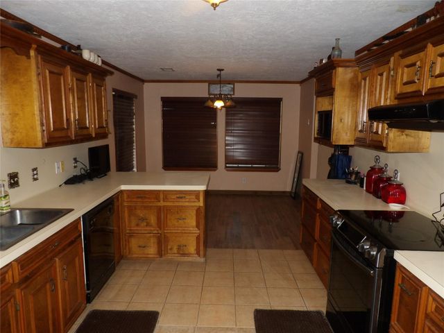 26318 Hardin Store Road, Magnolia, TX 77354