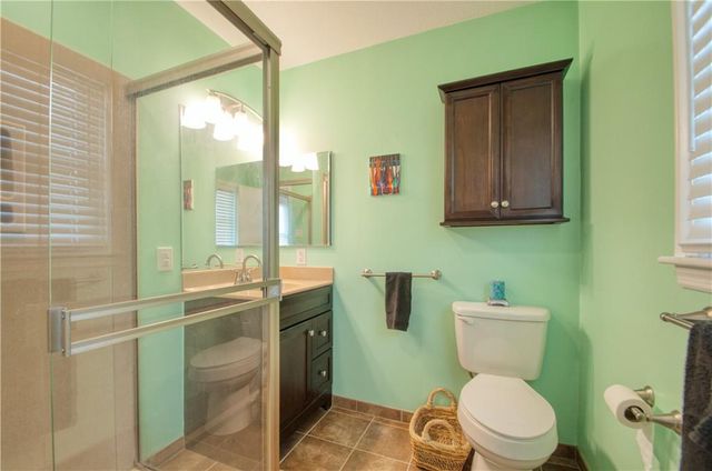 9042 Holly Street, Kansas City, MO 64114