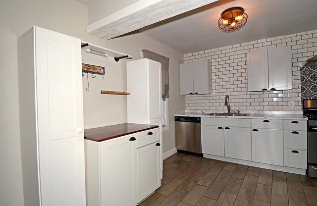 60 Grand Avenue, Prairie Du Sac, WI 53578