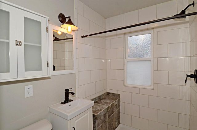 60 Grand Avenue, Prairie Du Sac, WI 53578