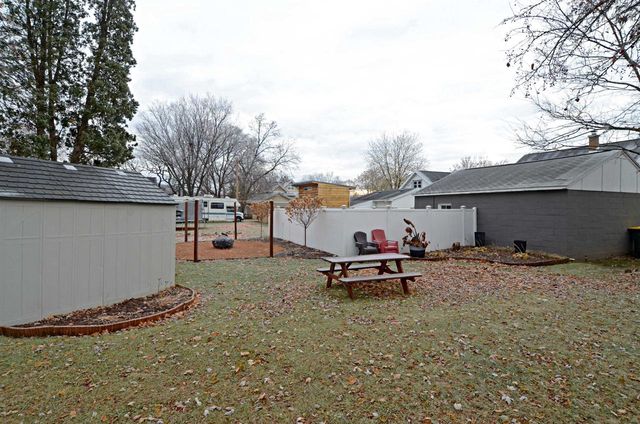 60 Grand Avenue, Prairie Du Sac, WI 53578