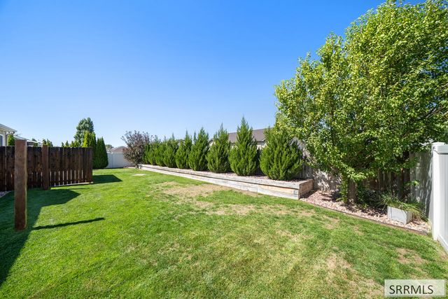 3803 Slate Drive, Idaho Falls, ID 83401