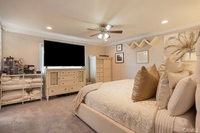 555 D, Upland, CA 91786