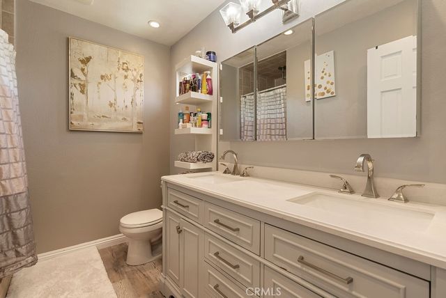 555 D, Upland, CA 91786
