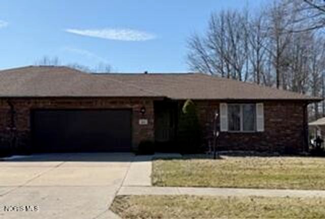 603 Chinook Avenue, Defiance, OH 43512