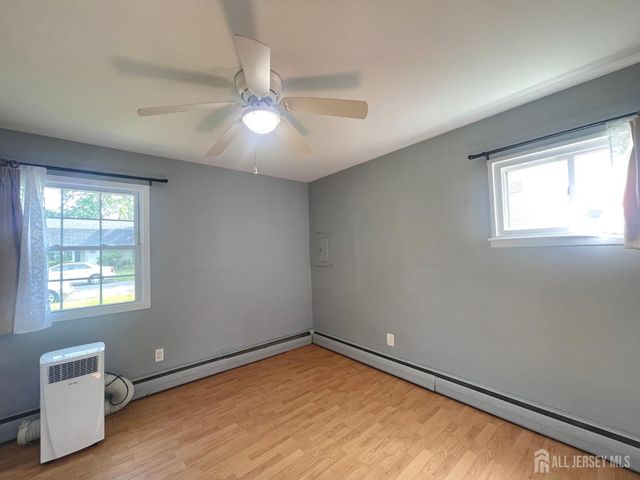 19 W Francis Street, Woodbridge Proper, NJ 08830