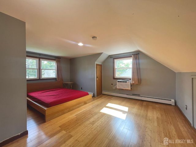 19 W Francis Street, Woodbridge Proper, NJ 08830