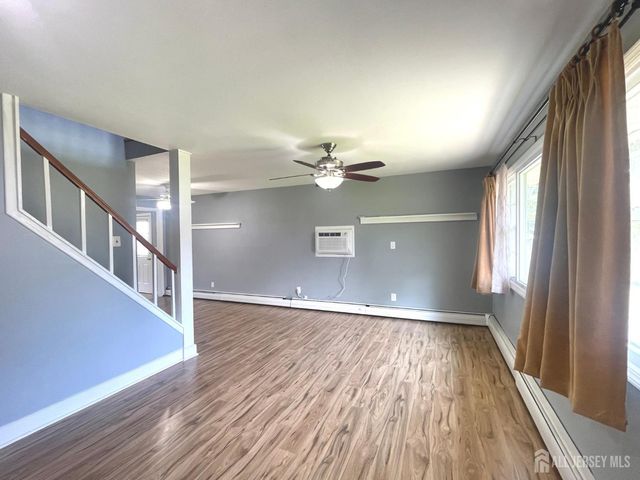 19 W Francis Street, Woodbridge Proper, NJ 08830