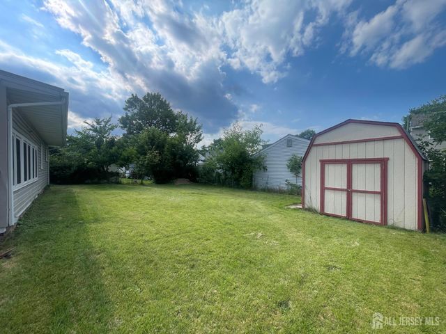 19 W Francis Street, Woodbridge Proper, NJ 08830