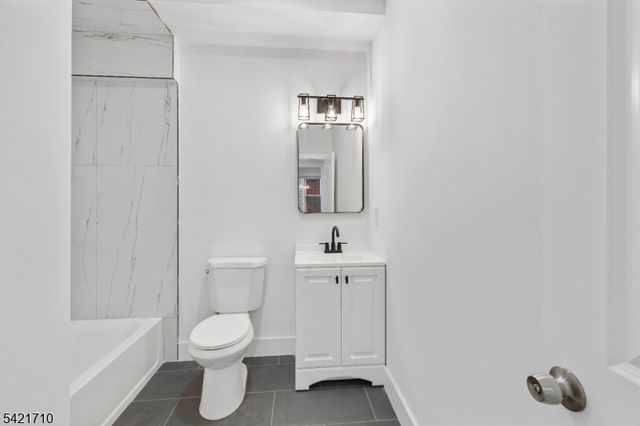 16 Headley Ter, Irvington Twp., NJ 07111