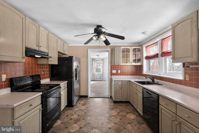 2918 7TH ST, Norristown, PA 19403