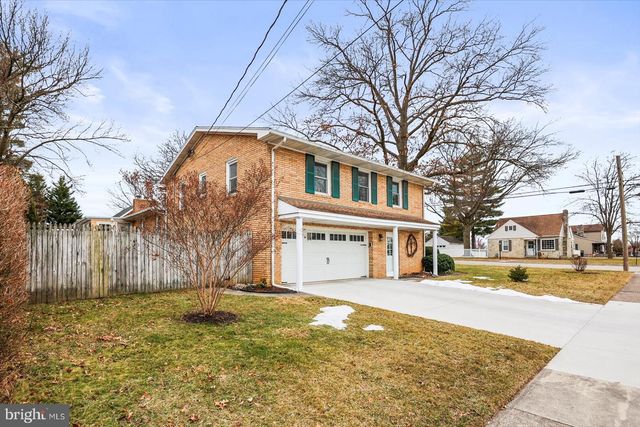 155 GEORGE ST, Hanover, PA 17331