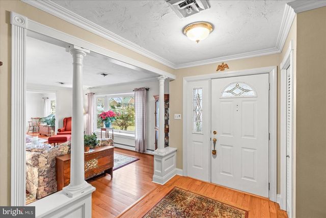 155 GEORGE ST, Hanover, PA 17331