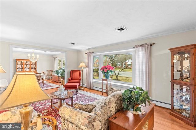 155 GEORGE ST, Hanover, PA 17331