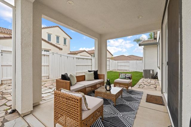 12720 Seahaven Way, Rancho Cordova, CA 95742