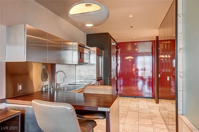 4381 West Flamingo Road 53307, Las Vegas, NV 89103