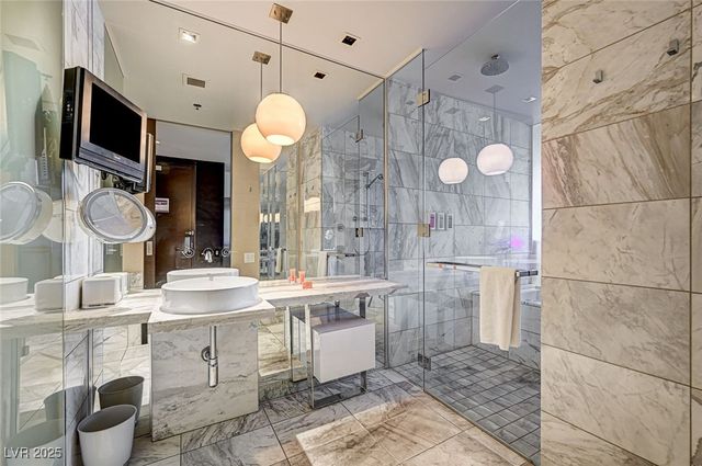 4381 West Flamingo Road 53307, Las Vegas, NV 89103