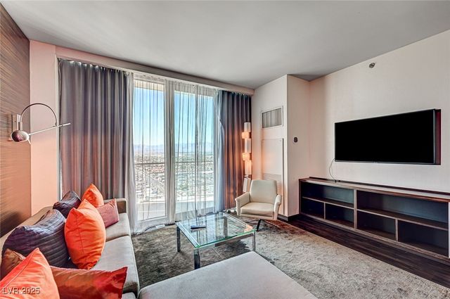 4381 West Flamingo Road 53307, Las Vegas, NV 89103