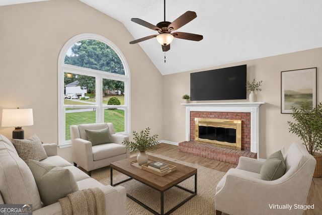 3190 Lakecrest Drive, Dacula, GA 30019