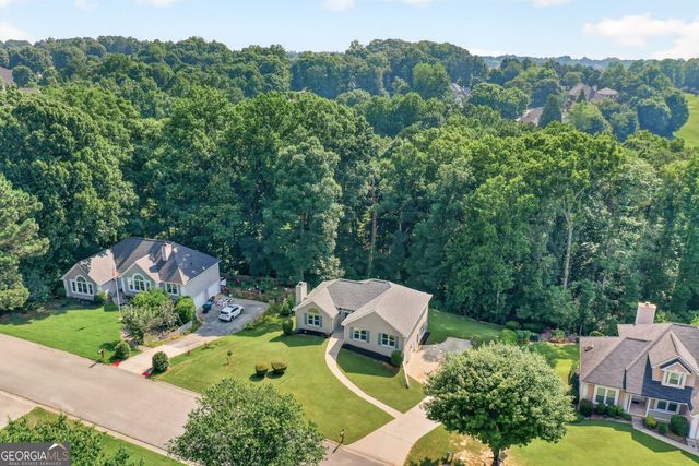 3190 Lakecrest Drive, Dacula, GA 30019