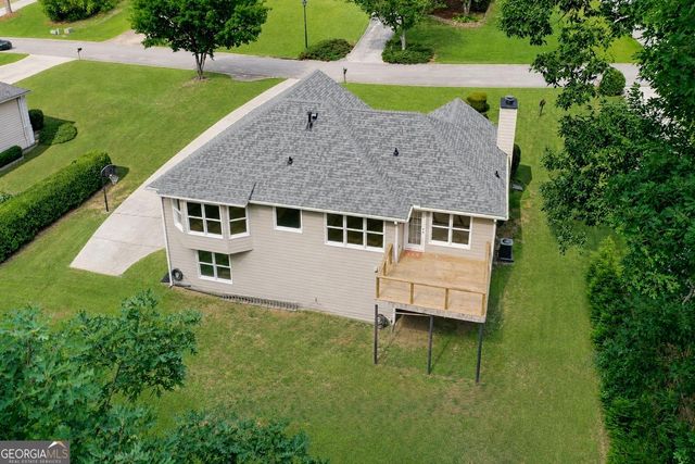 3190 Lakecrest Drive, Dacula, GA 30019